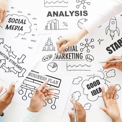 discussing-digital-marketing